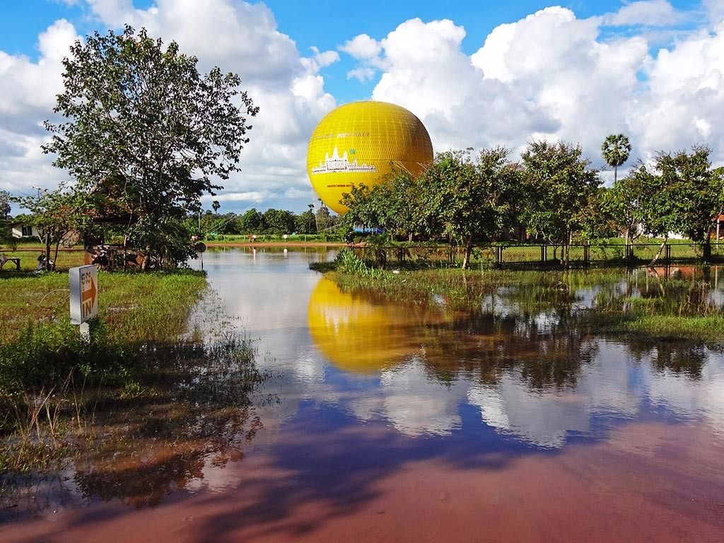 attraction-Balloon Rides at Angko Wat.jpg